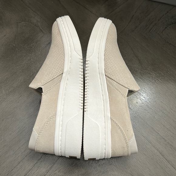 Dr. Scholl's Women's Original Collection Everywhere Slip-ons - Picture 8 of 10